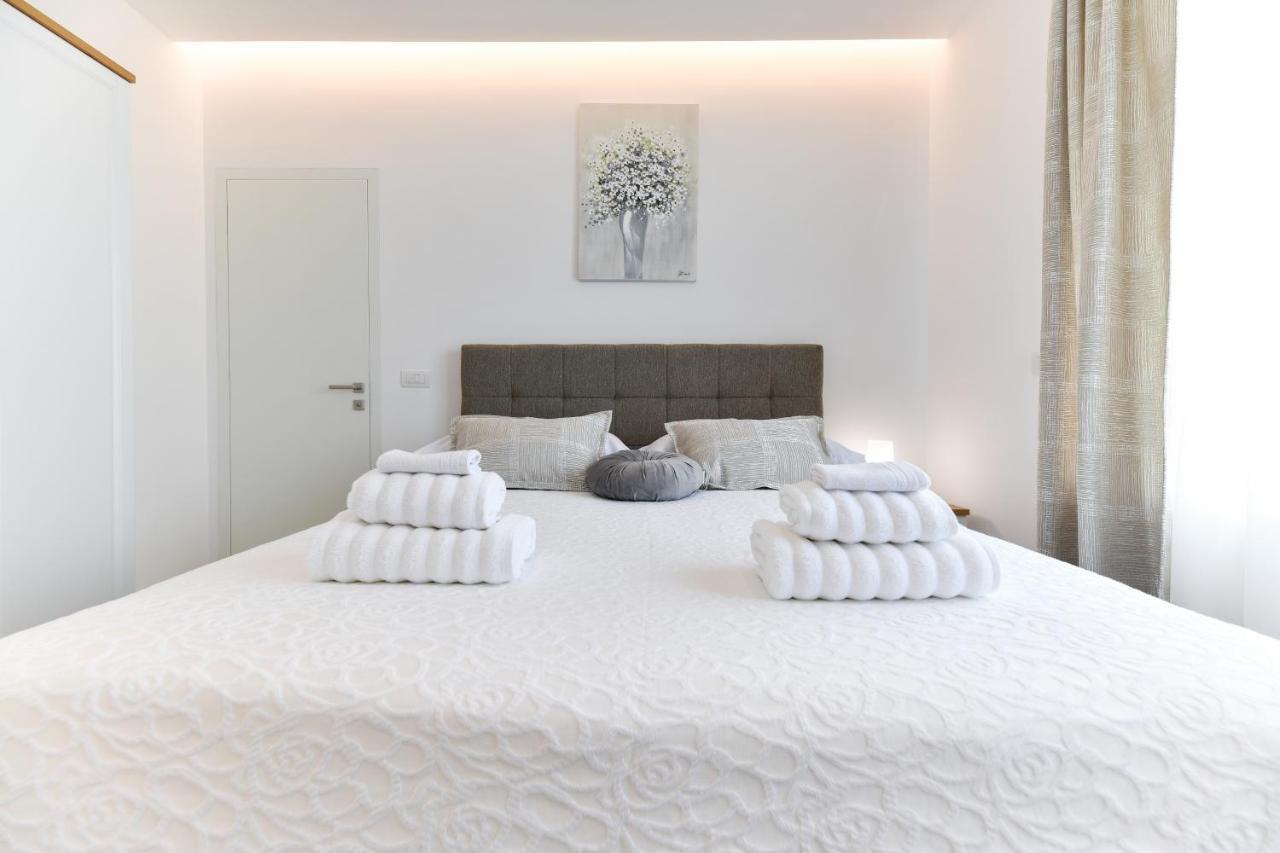"Babe" Beachfront Residence Sukošan المظهر الخارجي الصورة